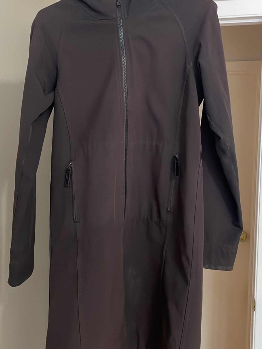 lululemon athletica Women's Dark Brown Hooded Raincoat